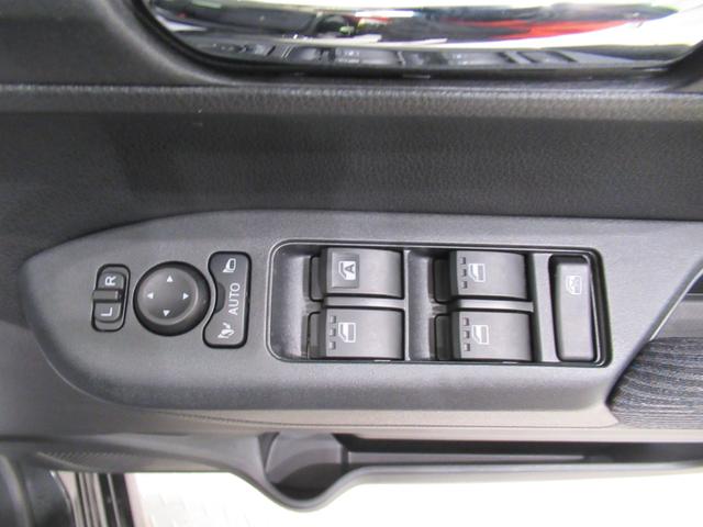 ムーヴＧパノラマモニター　９インチディスプレイオーディオ　ドライブレコーダー　左側パワースライドドア　ＵＳＢ入力端子　Ｂｌｕｅｔｏｏｔｈ　オートライト　キーフリー　アイドリングストップ　ティーゼットデオプラス（岡山県）の中古車