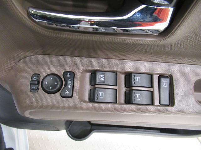 ムーヴキャンバスセオリーＧシートヒーター　両側パワースライドドア　オートライト　キーフリー　アイドリングストップ　バックモニター　ディスプレイオーディオ　ドライブレコーダー　ＵＳＢ入力端子　Ｂｌｕｅｔｏｏｔｈ（岡山県）の中古車