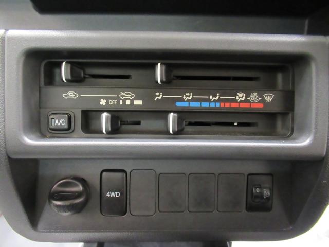 ハイゼットトラックスタンダード４ＷＤ　ＡＭ／ＦＭラジオ　エアコン　パワーステアリング　運転席エアバッグ　ＡＢＳ　ティーゼットデオプラス（岡山県）の中古車