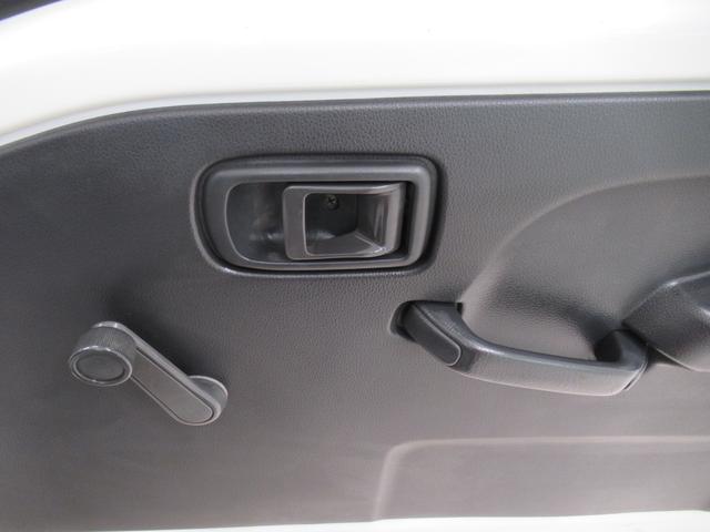 ハイゼットトラックスタンダード４ＷＤ　ＡＭ／ＦＭラジオ　エアコン　パワーステアリング　運転席エアバッグ　ＡＢＳ　ティーゼットデオプラス（岡山県）の中古車