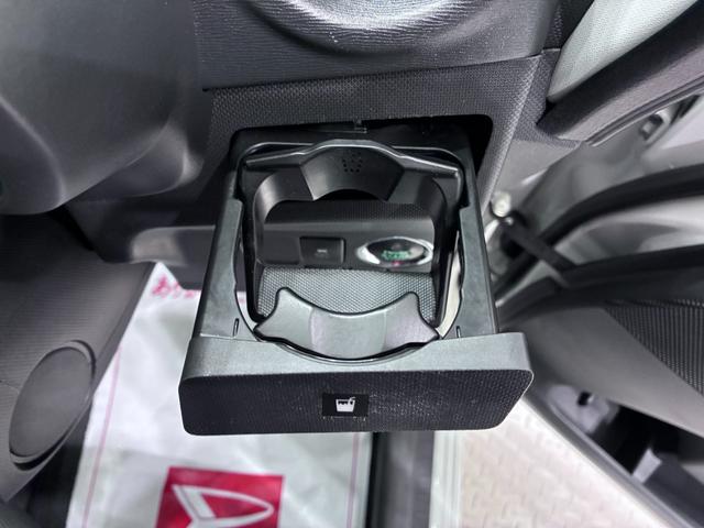 ムーヴカスタムＸ　ＳＡオートライト　キーフリー　アイドリングストップ　電動格納式ドアミラー　衝突被害軽減システム　エアコン　パワーステアリング　パワーウィンドウ　運転席エアバッグ　ＡＢＳ　ティーゼットデオプラス（岡山県）の中古車