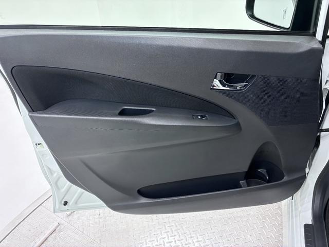 ムーヴカスタムＸ　ＳＡオートライト　キーフリー　アイドリングストップ　電動格納式ドアミラー　衝突被害軽減システム　エアコン　パワーステアリング　パワーウィンドウ　運転席エアバッグ　ＡＢＳ　ティーゼットデオプラス（岡山県）の中古車