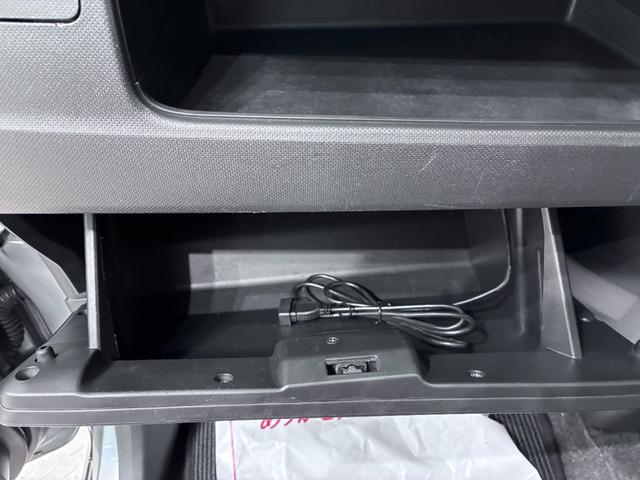 ムーヴカスタムＸ　ＳＡオートライト　キーフリー　アイドリングストップ　電動格納式ドアミラー　衝突被害軽減システム　エアコン　パワーステアリング　パワーウィンドウ　運転席エアバッグ　ＡＢＳ　ティーゼットデオプラス（岡山県）の中古車