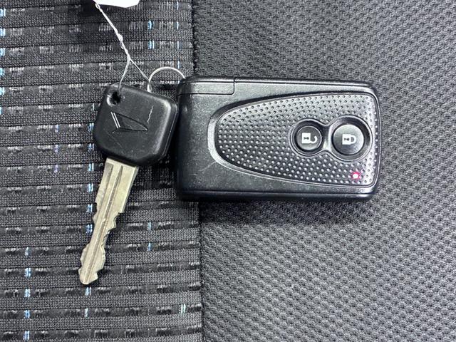 ムーヴカスタムＸ　ＳＡオートライト　キーフリー　アイドリングストップ　電動格納式ドアミラー　衝突被害軽減システム　エアコン　パワーステアリング　パワーウィンドウ　運転席エアバッグ　ＡＢＳ　ティーゼットデオプラス（岡山県）の中古車