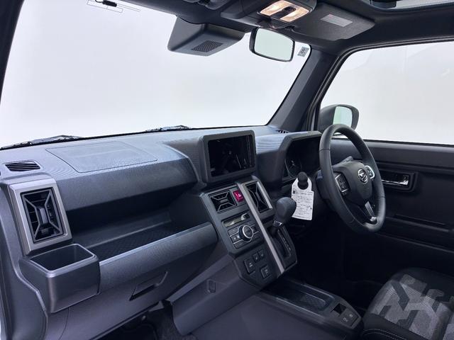 タフトＧ　クロムベンチャーシートヒーター　ＵＳＢ入力端子　オートライト　キーフリー　アイドリングストップ　電動パーキングブレーキ　衝突被害軽減システム　レーンアシスト　オートマチックハイビーム　ティーゼットデオプラス（岡山県）の中古車