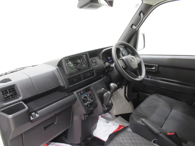 ハイゼットカーゴデッキバンＬＭＴ５速　両側スライドドア　オートライト　アイドリングストップ　ＣＤチューナー　衝突被害軽減システム　レーンアシスト　オートマチックハイビーム　ティーゼットデオプラス（岡山県）の中古車