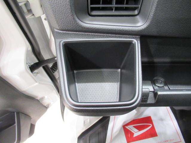 ハイゼットカーゴデッキバンＬＭＴ５速　両側スライドドア　オートライト　アイドリングストップ　ＣＤチューナー　衝突被害軽減システム　レーンアシスト　オートマチックハイビーム　ティーゼットデオプラス（岡山県）の中古車