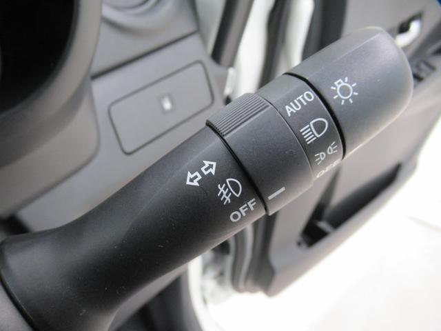 ムーヴカスタムＸオートライト　キーフリー　アイドリングストップ　電動格納式ドアミラー　エアコン　パワーステアリング　パワーウィンドウ　運転席エアバッグ　ＡＢＳ　ティーゼットデオプラス（岡山県）の中古車