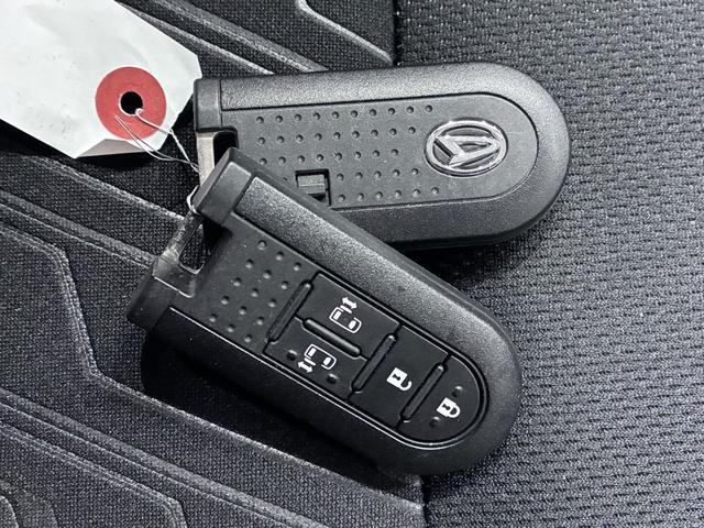 トールカスタムＧ　ＳＡ２両側パワースライドドア　オートライト　キーフリー　アイドリングストップ　ＵＳＢ入力端子　衝突被害軽減システム　レーンアシスト　ティーゼットデオプラス（岡山県）の中古車