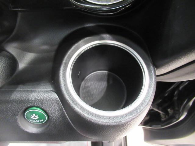 Ｎ−ＢＯＸカスタムＧ　ＳＳパッケージ両側パワースライドドア　オートライト　キーフリー　電動格納式ドアミラー　エアコン　パワーステアリング　パワーウィンドウ　運転席エアバッグ　ＡＢＳ　ティーゼットデオプラス（岡山県）の中古車