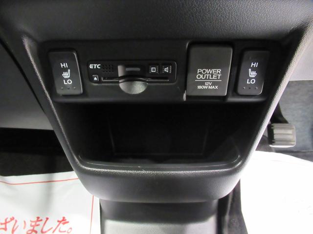 Ｎ−ＢＯＸカスタムＧ　ＳＳパッケージ両側パワースライドドア　オートライト　キーフリー　電動格納式ドアミラー　エアコン　パワーステアリング　パワーウィンドウ　運転席エアバッグ　ＡＢＳ　ティーゼットデオプラス（岡山県）の中古車