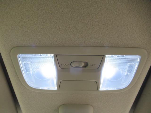 Ｎ−ＢＯＸカスタムＧ　ＳＳパッケージ両側パワースライドドア　オートライト　キーフリー　電動格納式ドアミラー　エアコン　パワーステアリング　パワーウィンドウ　運転席エアバッグ　ＡＢＳ　ティーゼットデオプラス（岡山県）の中古車