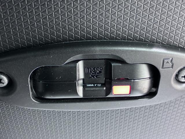 タントカスタムＸシートヒーター　両側パワースライドドア　オートライト　キーフリー　アイドリングストップ　パノラマモニター　ナビ　ドライブレコーダー　ＵＳＢ入力端子　Ｂｌｕｅｔｏｏｔｈ　ティーゼットデオプラス（岡山県）の中古車