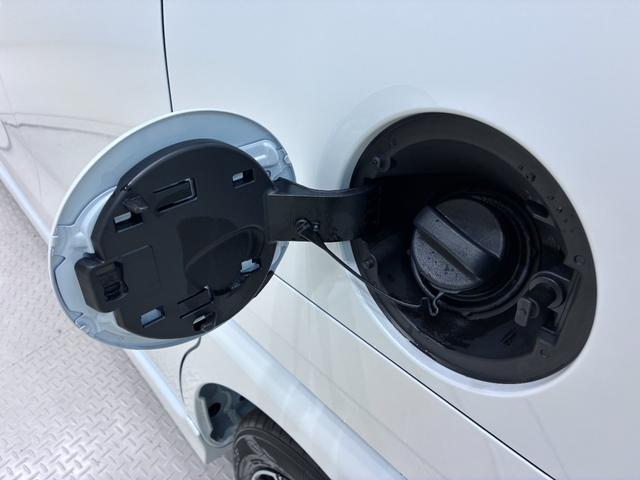 タントカスタムＸパノラマモニター　７インチナビ　両側パワースライドドア　シートヒーター　ＵＳＢ入力端子　Ｂｌｕｅｔｏｏｔｈ　オートライト　キーフリー　アイドリングストップ　ティーゼットデオプラス（岡山県）の中古車