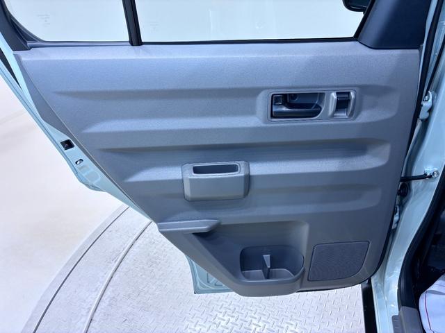 タフトＧバックモニター　９インチディスプレイオーディオ　シートヒーター　ＵＳＢ入力端子　Ｂｌｕｅｔｏｏｔｈ　オートライト　キーフリー　アイドリングストップ　電動パーキングブレーキ　ティーゼットデオプラス（岡山県）の中古車