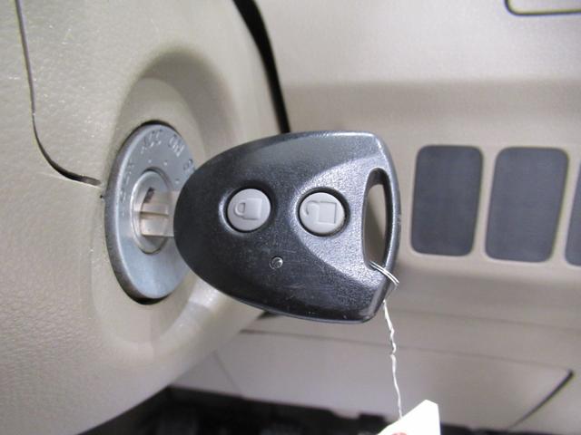 ミラXスペシャルMT5速 キーレスエントリー CDチューナー エアコン パワーステアリング パワーウィンドウ 運転席エアバッグ ABS ティーゼットデオプラス(岡山県)の中古車