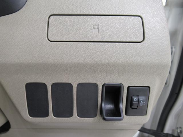 ミラXスペシャルMT5速 キーレスエントリー CDチューナー エアコン パワーステアリング パワーウィンドウ 運転席エアバッグ ABS ティーゼットデオプラス(岡山県)の中古車