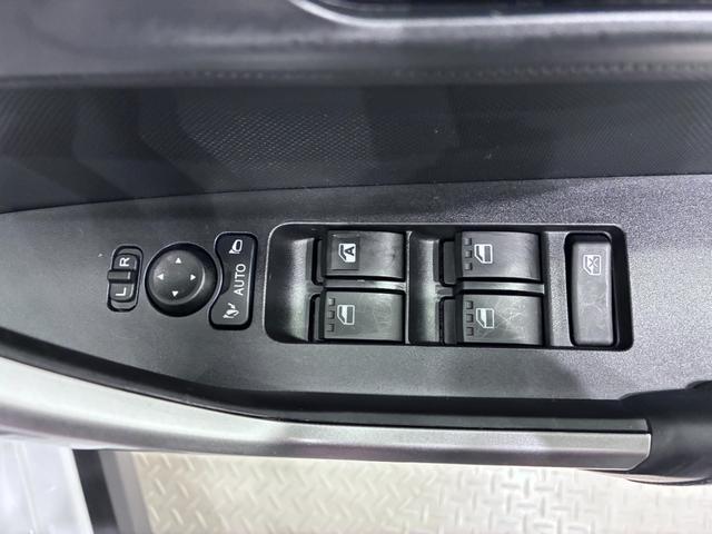 ロッキープレミアムG HEVシートヒーター オートライト キーフリー パノラマモニター ナビ ドライブレコーダー USB入力端子 Bluetooth 衝突被害軽減システム レーンアシスト オートマチックハイビーム(岡山県)の中古車