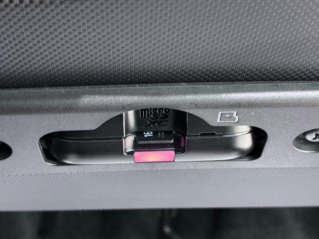 ロッキープレミアムG HEVシートヒーター オートライト キーフリー パノラマモニター ナビ ドライブレコーダー USB入力端子 Bluetooth 衝突被害軽減システム レーンアシスト オートマチックハイビーム(岡山県)の中古車