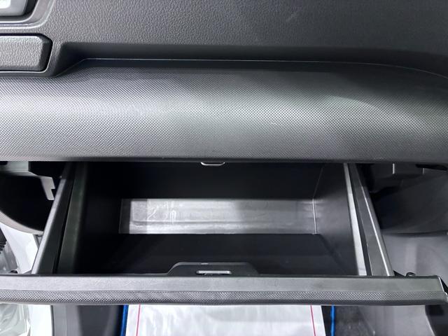 ロッキープレミアムG HEVシートヒーター オートライト キーフリー パノラマモニター ナビ ドライブレコーダー USB入力端子 Bluetooth 衝突被害軽減システム レーンアシスト オートマチックハイビーム(岡山県)の中古車