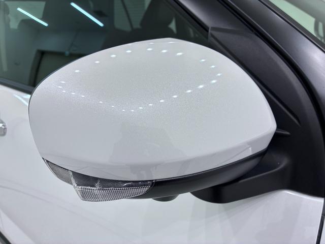 ロッキープレミアムG HEVシートヒーター オートライト キーフリー パノラマモニター ナビ ドライブレコーダー USB入力端子 Bluetooth 衝突被害軽減システム レーンアシスト オートマチックハイビーム(岡山県)の中古車