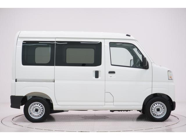 ハイゼットカーゴデラックスＡＭ／ＦＭラジオ　両側スライドドア　オートライト　キーレスエントリー　アイドリングストップ　衝突被害軽減システム　レーンアシスト　オートマチックハイビーム　ティーゼットデオプラス（岡山県）の中古車