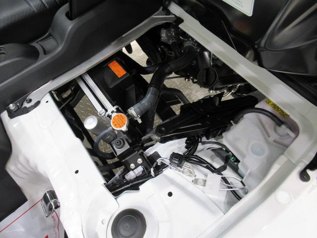 ハイゼットトラックスタンダードＡＭ／ＦＭラジオ　オートライト　アイドリングストップ　衝突被害軽減システム　レーンアシスト　オートマチックハイビーム　ティーゼットデオプラス（岡山県）の中古車