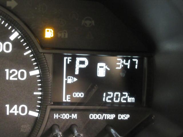 ハイゼットトラックスタンダードＡＭ／ＦＭラジオ　オートライト　アイドリングストップ　衝突被害軽減システム　レーンアシスト　オートマチックハイビーム　ティーゼットデオプラス（岡山県）の中古車