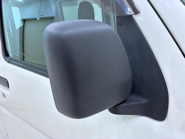 ハイゼットカーゴデラックス　ＳＡ３両側スライドドア　キーレスエントリー　アイドリングストップ　ＡＭ／ＦＭラジオ　衝突被害軽減システム　レーンアシスト　オートマチックハイビーム　ティーゼットデオプラス（岡山県）の中古車