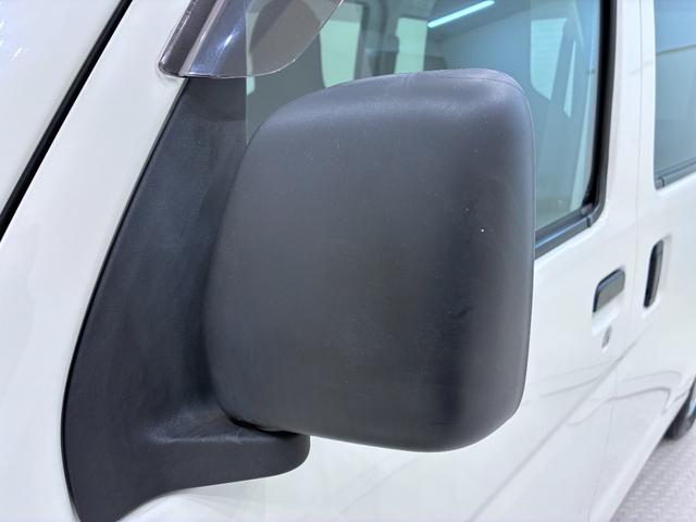 ハイゼットカーゴデラックス　ＳＡ３両側スライドドア　キーレスエントリー　アイドリングストップ　ＡＭ／ＦＭラジオ　衝突被害軽減システム　レーンアシスト　オートマチックハイビーム　ティーゼットデオプラス（岡山県）の中古車