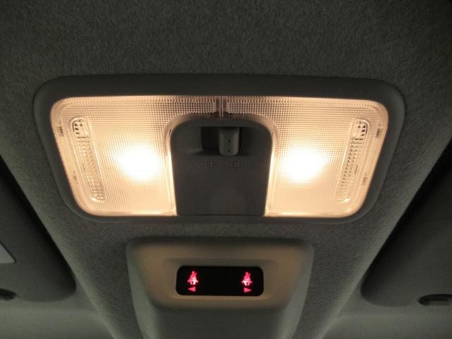 ムーヴキャンバスストライプスＧパノラマモニター　１０インチナビ　両側パワースライドドア　シートヒーター　ＵＳＢ入力端子　Ｂｌｕｅｔｏｏｔｈ　ホッとカップホルダー　オートライト　キーフリー　アイドリングストップ（岡山県）の中古車