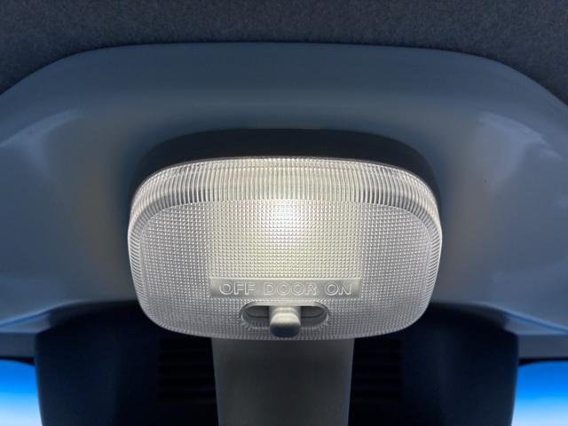 ハイゼットトラックエクストラ　ＳＡ３ｔＬＥＤヘッドランプ　荷台作業灯　ＣＤチューナー　衝突被害軽減システム　レーンアシスト　エアコン　パワーステアリング　パワーウィンドウ　運転席エアバッグ　ＡＢＳ　ティーゼットデオプラス（岡山県）の中古車