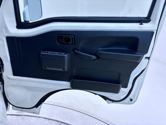 ハイゼットトラックエクストラ　ＳＡ３ｔＬＥＤヘッドランプ　荷台作業灯　ＣＤチューナー　衝突被害軽減システム　レーンアシスト　エアコン　パワーステアリング　パワーウィンドウ　運転席エアバッグ　ＡＢＳ　ティーゼットデオプラス（岡山県）の中古車