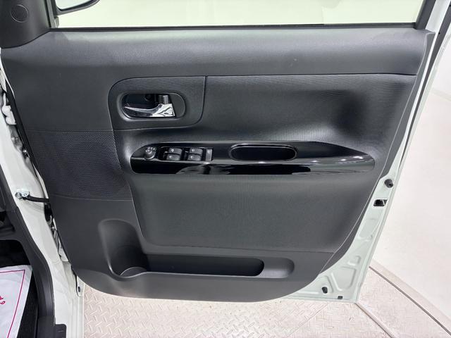 ムーヴキャンバスＧブラックアクセントＶＳ　ＳＡ３シートヒーター　両側パワースライドドア　オートライト　キーフリー　アイドリングストップ　パノラマモニター　ナビ　ドライブレコーダー　ＵＳＢ入力端子　Ｂｌｕｅｔｏｏｔｈ　ティーゼットデオプラス（岡山県）の中古車