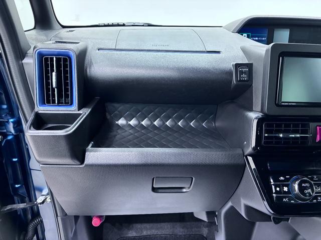 タントカスタムＸシートヒーター　両側パワースライドドア　オートライト　キーフリー　アイドリングストップ　パノラマモニター　ナビ　ドライブレコーダー　ＵＳＢ入力端子　Ｂｌｕｅｔｏｏｔｈ　ティーゼットデオプラス（岡山県）の中古車