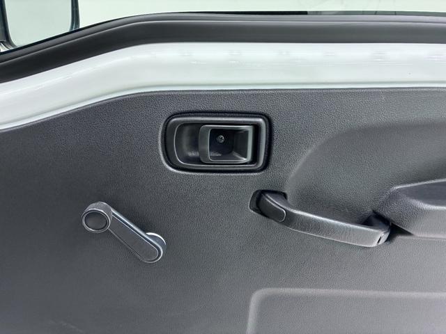 ハイゼットトラックスタンダード　農用スペシャル４ＷＤ　荷台作業灯　ＡＭ／ＦＭラジオ　オートライト　アイドリングストップ　衝突被害軽減システム　レーンアシスト　オートマチックハイビーム　ティーゼットデオプラス（岡山県）の中古車