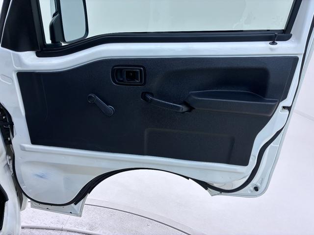 ハイゼットトラックスタンダード　農用スペシャル４ＷＤ　荷台作業灯　ＡＭ／ＦＭラジオ　オートライト　アイドリングストップ　衝突被害軽減システム　レーンアシスト　オートマチックハイビーム　ティーゼットデオプラス（岡山県）の中古車