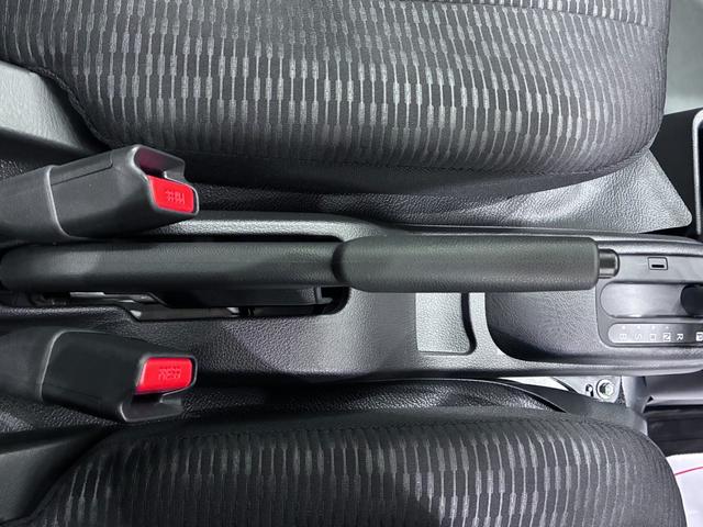 ハイゼットトラックジャンボエクストラＬＥＤヘッドランプ　荷台作業灯　ＣＤチューナー　オートライト　キーフリー　アイドリングストップ　電動格納式ドアミラー　衝突被害軽減システム　レーンアシスト　オートマチックハイビーム（岡山県）の中古車