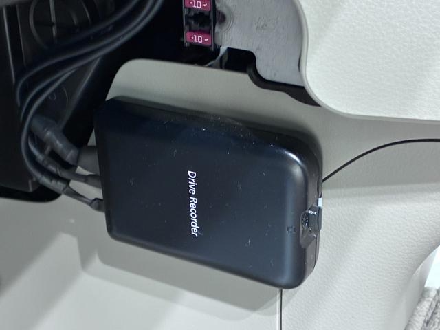 エブリイワゴンPZターボシートヒーター 左側パワースライドドア オートライト キーフリー アイドリングストップ USB入力端子 電動格納式ドアミラー エアコン パワーステアリング パワーウィンドウ 運転席エアバッグ ABS(岡山県)の中古車