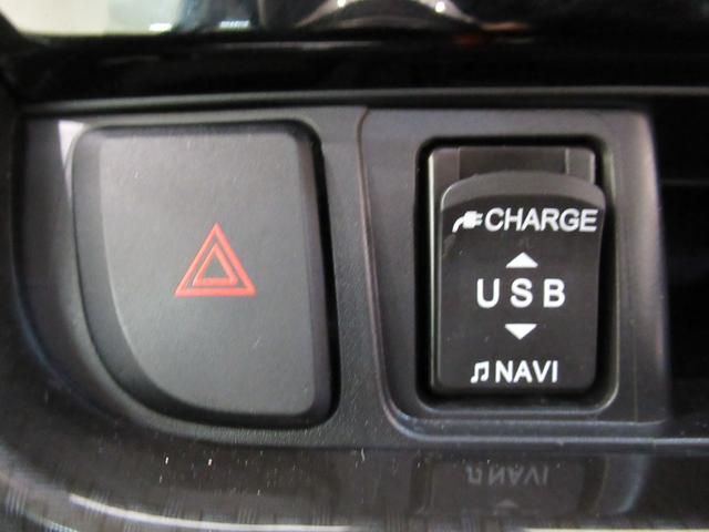 ムーヴカスタムＸリミテッド２　ＳＡ３シートヒーター　オートライト　キーフリー　アイドリングストップ　ＵＳＢ入力端子　衝突被害軽減システム　レーンアシスト　オートマチックハイビーム　ティーゼットデオプラス（岡山県）の中古車