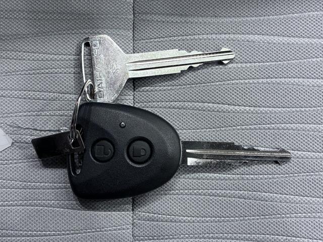 ミライースＬ　ＳＡ３オートライト　キーレスエントリー　アイドリングストップ　ＵＳＢ入力端子　Ｂｌｕｅｔｏｏｔｈ　衝突被害軽減システム　レーンアシスト　オートマチックハイビーム　ティーゼットデオプラス（岡山県）の中古車