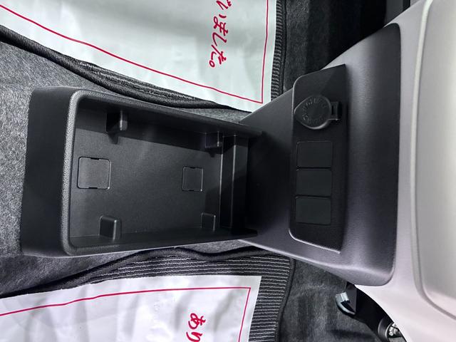 ミライースＸ　ＳＡ３ＬＥＤヘッドランプ　オートライト　キーレスエントリー　アイドリングストップ　ＵＳＢ入力端子　Ｂｌｕｅｔｏｏｔｈ　電動格納式ドアミラー　衝突被害軽減システム　レーンアシスト　オートマチックハイビーム（岡山県）の中古車