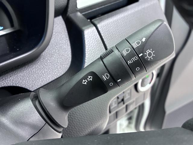 トールカスタムＧターボ両側パワースライドドア　オートライト　キーフリー　アイドリングストップ　ＵＳＢ入力端子　衝突被害軽減システム　レーンアシスト　オートマチックハイビーム　ティーゼットデオプラス（岡山県）の中古車