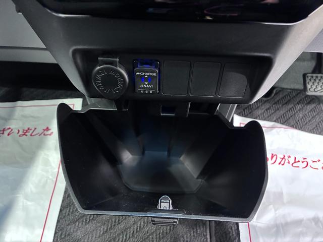 トールカスタムＧターボ両側パワースライドドア　オートライト　キーフリー　アイドリングストップ　ＵＳＢ入力端子　衝突被害軽減システム　レーンアシスト　オートマチックハイビーム　ティーゼットデオプラス（岡山県）の中古車