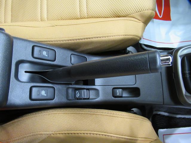 コペンローブＭＴ５速　７インチナビ　ドライブレコーダー　シートヒーター　Ｂｌｕｅｔｏｏｔｈ　オートライト　キーフリー　衝突被害軽減システム　レーンアシスト　オートマチックハイビーム　ティーゼットデオプラス（岡山県）の中古車