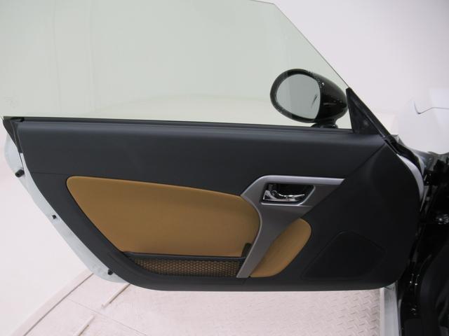 コペンローブＭＴ５速　７インチナビ　ドライブレコーダー　シートヒーター　Ｂｌｕｅｔｏｏｔｈ　オートライト　キーフリー　衝突被害軽減システム　レーンアシスト　オートマチックハイビーム　ティーゼットデオプラス（岡山県）の中古車