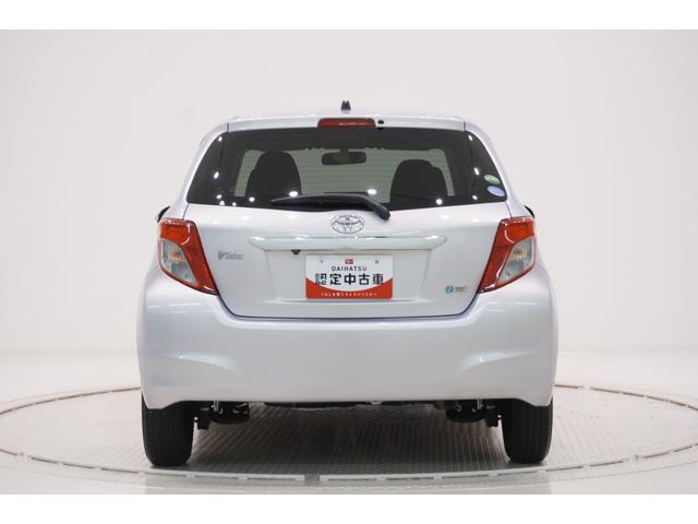 ヴィッツＦオートライト　キーフリー　アイドリングストップ　電動格納式ドアミラー　エアコン　パワーステアリング　パワーウィンドウ　運転席エアバッグ　ＡＢＳ　ティーゼットデオプラス（岡山県）の中古車