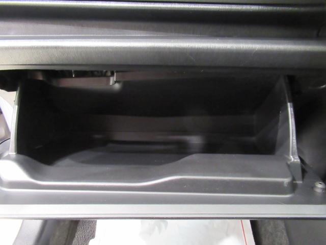 ヴィッツＦオートライト　キーフリー　アイドリングストップ　電動格納式ドアミラー　エアコン　パワーステアリング　パワーウィンドウ　運転席エアバッグ　ＡＢＳ　ティーゼットデオプラス（岡山県）の中古車