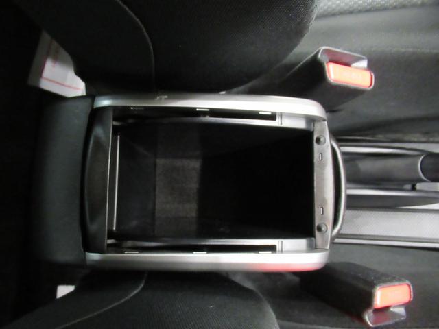 ヴィッツＦオートライト　キーフリー　アイドリングストップ　電動格納式ドアミラー　エアコン　パワーステアリング　パワーウィンドウ　運転席エアバッグ　ＡＢＳ　ティーゼットデオプラス（岡山県）の中古車