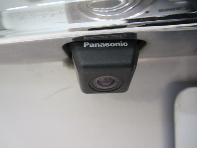 ヴィッツＦオートライト　キーフリー　アイドリングストップ　電動格納式ドアミラー　エアコン　パワーステアリング　パワーウィンドウ　運転席エアバッグ　ＡＢＳ　ティーゼットデオプラス（岡山県）の中古車